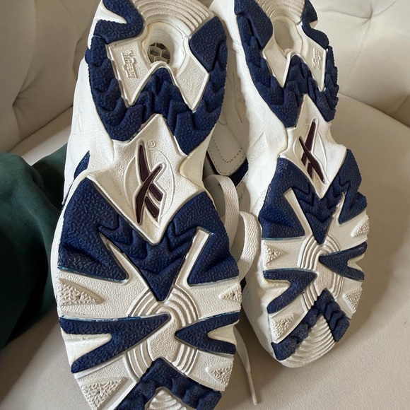 Vintage Reebok “Dad” Sneakers White And Blue. Old School Retro Casual. Women’s 7 - Picture 5 of 8